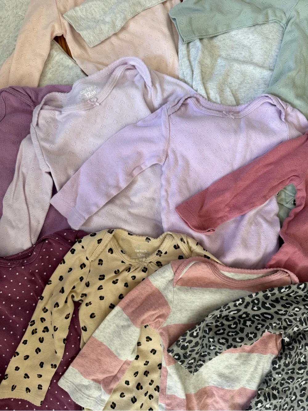 Carter’s 12M Long Sleeve Bodysuit Lot 12 Pc + Free Christmas Pajamas